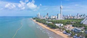 Fourium Pattaya Hotel and Serviced Residence