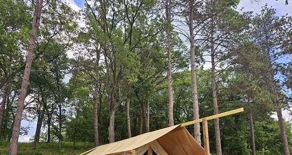 Incredible Tented Cabin Ideal for Glamping with Fireplace and Barbecue in Saint Croix Falls, Wisconsin