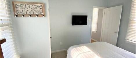 1 dormitorio, tabla de planchar con plancha, wifi