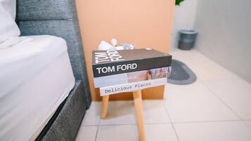 Deluxe Double Room, 1 Queen Bed | Desk, free WiFi