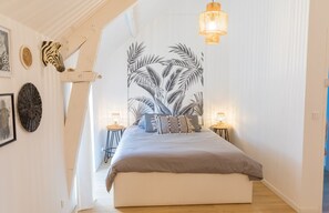 4 chambres, fer et planche à repasser, Wi-Fi, draps fournis