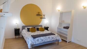 4 slaapkamers, een strijkplank/strijkijzer, wifi, beddengoed