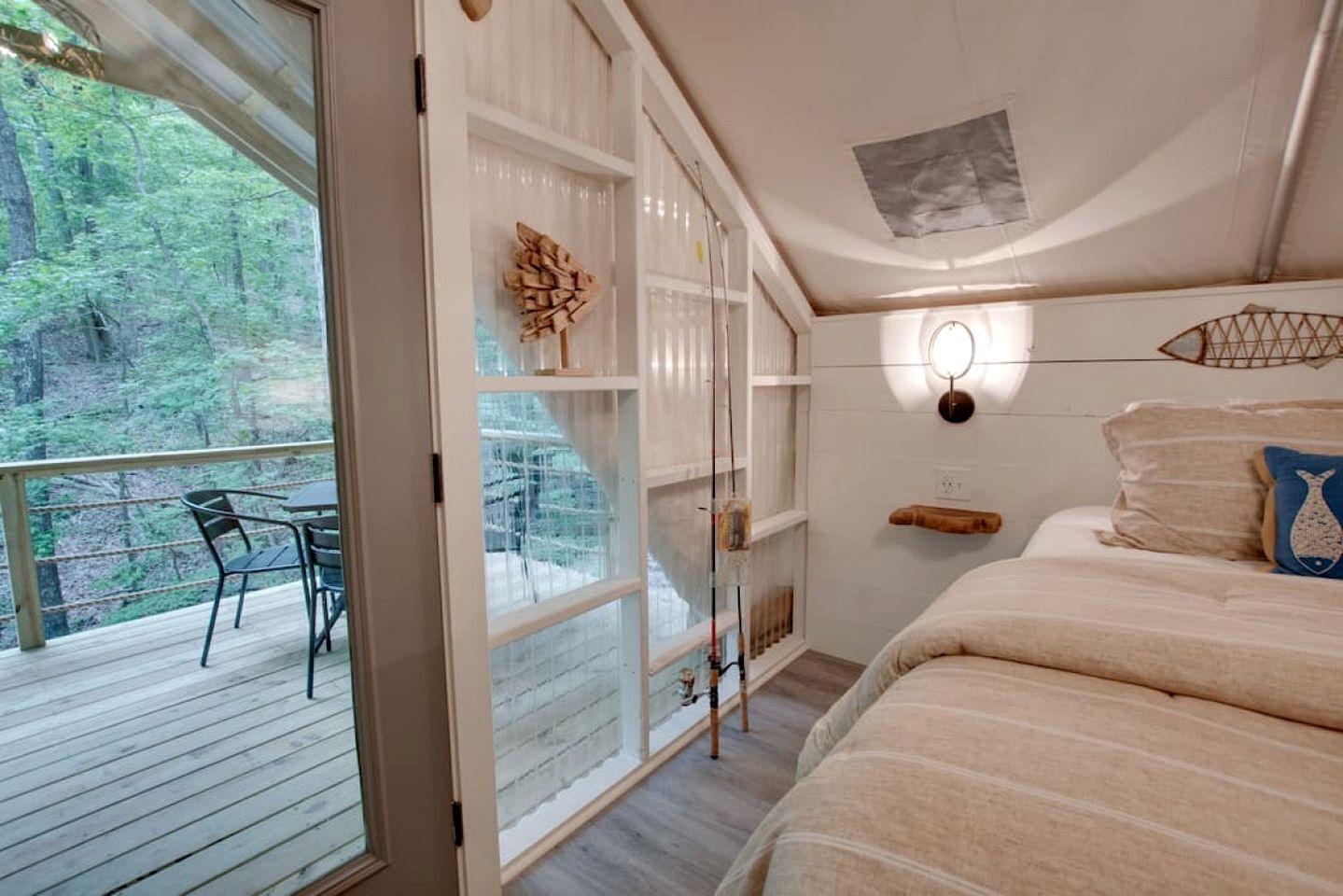 1 Schlafzimmer, Schreibtisch, WLAN, Bettwäsche