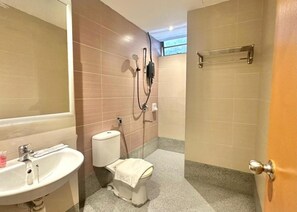 Shower, towels, soap, shampoo