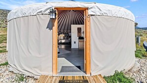 Exterior - Peaceful Hillside Yurt with Countryside Views in Idaho (Lava Hot Springs)