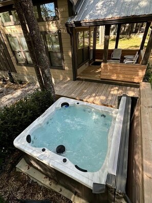 Terrace/patio - The Getaway at The Retreat at Deer Lick Falls II (Monteagle)