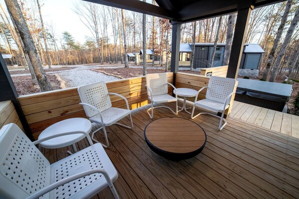 Terrace/patio - The Getaway at The Retreat in Monteagle, TN (Monteagle)