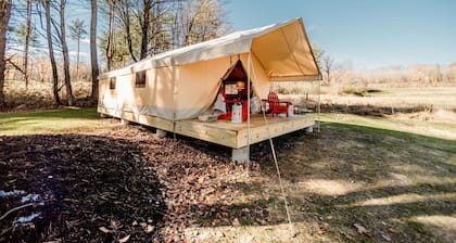 Fabulous Vermont Glamping Getaway on a Farm