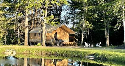 Fabulous Vermont Glamping Getaway on a Farm