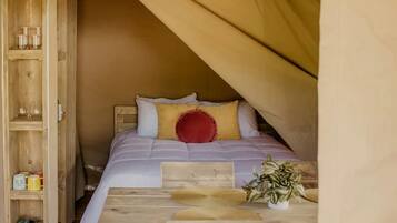 1 habitación, wifi y ropa de cama