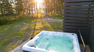 Baignoire à remous extérieure