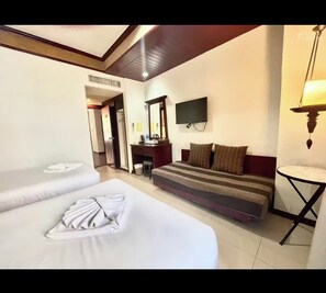 Standard Twin Room, City View | In-room safe, free WiFi - Liberety Patong Resort (Patong)