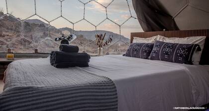 Incredible Dome on a Unique Space-Themed Site with Stunning Desert Views near Big Bend National Park in Terlingua, Texas
