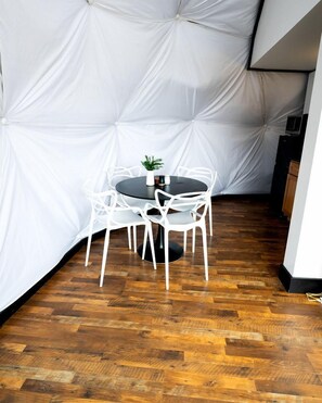 تناول الطعام