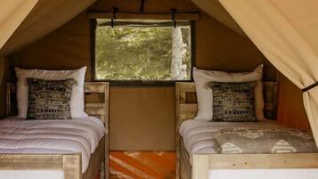 1 habitación, wifi y ropa de cama