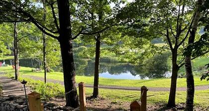 Gorgeous Tent Rental for Vermont Getaways in Nature