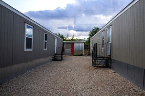 Exterior - Large Family Cabin Ideal for a Memorable Stay in Utah (Moab)