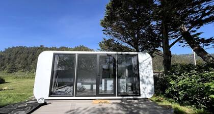 Sleek and Modern Glamping Pod in Klamath, Perfect for a Getaway near the Pacific Ocean