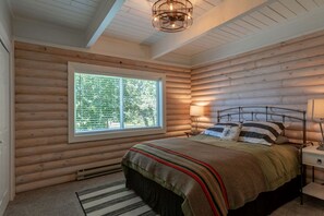 6 Schlafzimmer, Bügeleisen/Bügelbrett, Reisekinderbett, WLAN