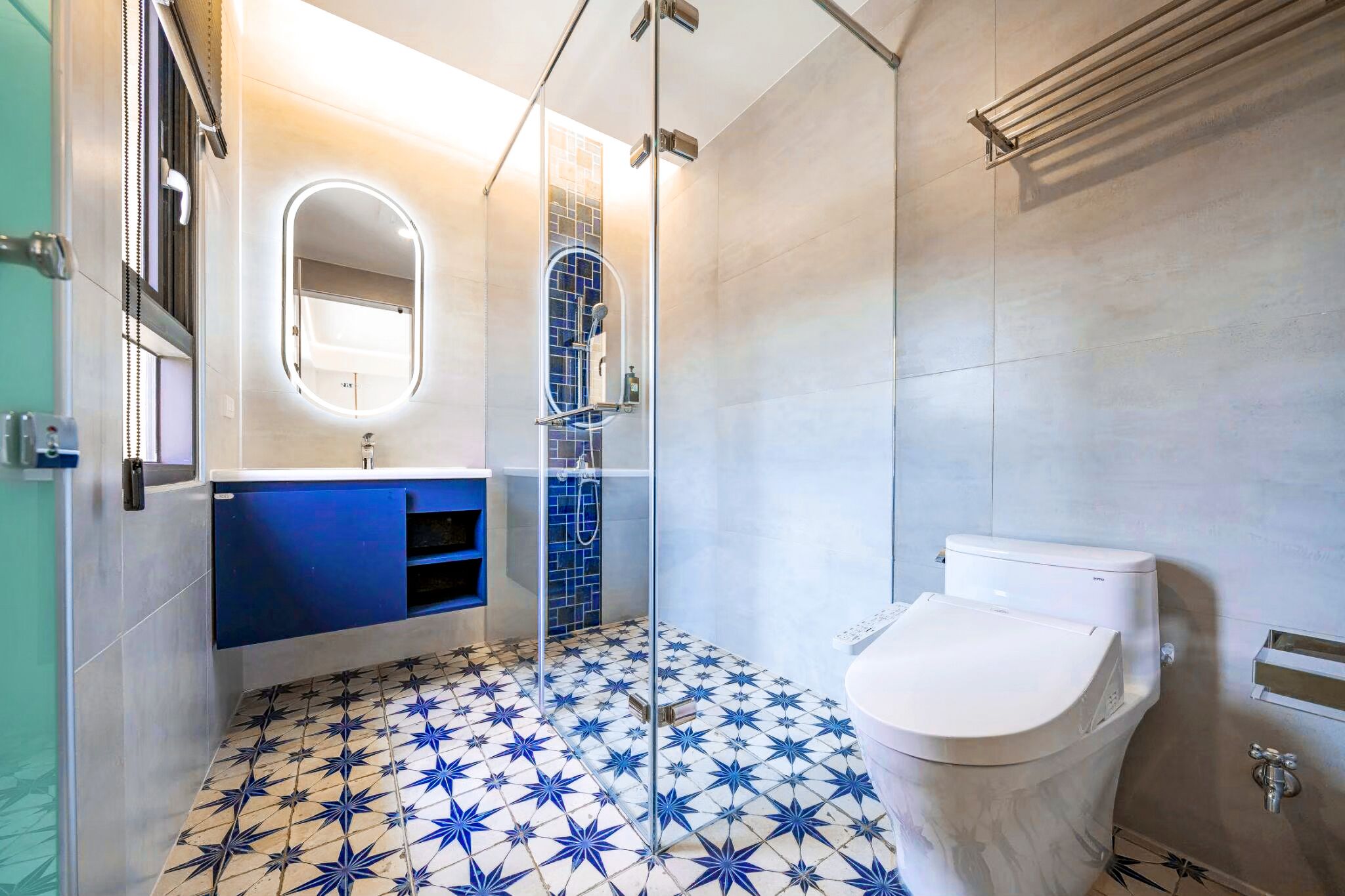 Comfort House, Multiple Beds | Bathroom | Hair dryer, towels