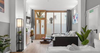 Comfortable and big, Groß, komfortabel, 11 min Hbf – bis 14 Pers.