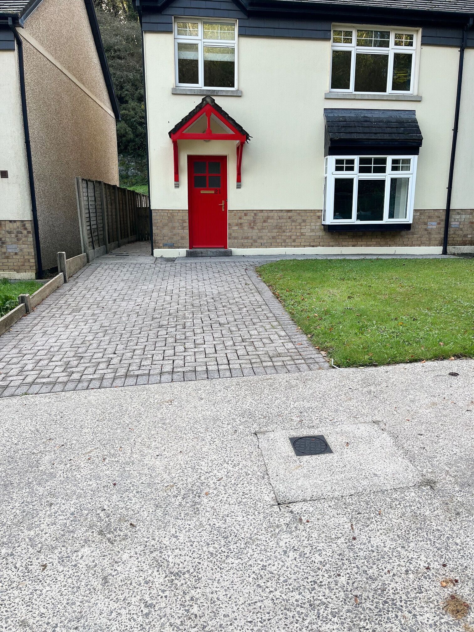 المنشأة من الخارج