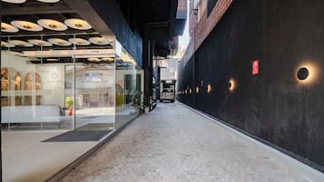 Ubetjent parkering (inkludert)