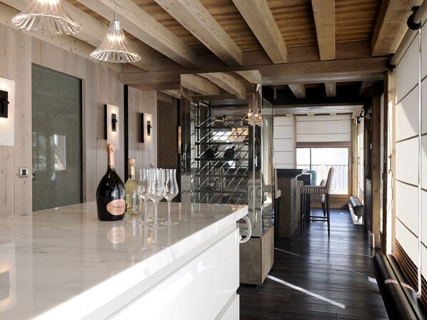 Dining - Luxury Duplex Courchevel 1850, ski-in/ski-out, 4 bedrooms (Courchevel)