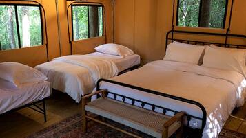 1 bedroom, WiFi, bed sheets