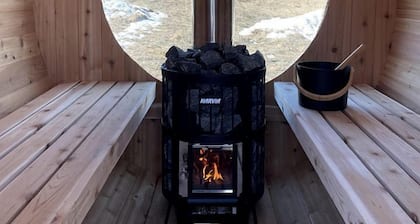 Escape to the Stars: Bell Tent Getaway for Couples in Michigan's Idyllic Destination