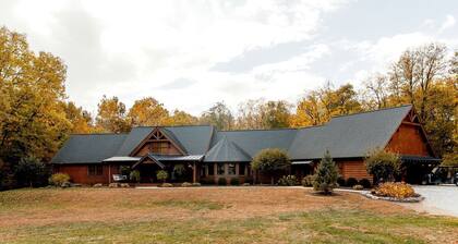 Luxurious Cabin Retreat with Heated Pool and Scenic Creek Views in Wayne Township, IN