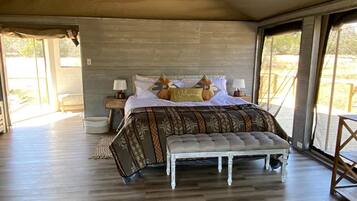 1 habitación y ropa de cama