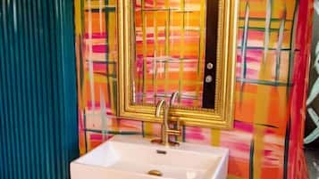 Handtücher, Seife, Shampoo