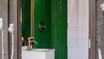 Handtücher, Seife, Shampoo