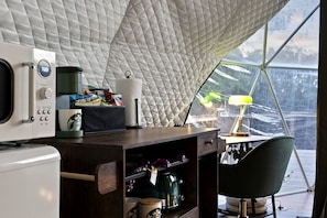 Interior - Luxury Glamping Retreat in Texas, Dome Rental for Perfect Nature Escapes (Burnet)