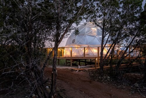 Fully-Equipped Luxury Dome Rental for 4 in Burnet, Texas