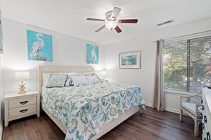 1 bedroom, iron/ironing board, Internet