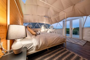 Unclassified image, 3 of 26, button - Luxurious Dome for Unforgettable Stays in Burnet, Texas (Burnet)