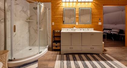 Luxurious Dome for Unforgettable Stays in Burnet, Texas