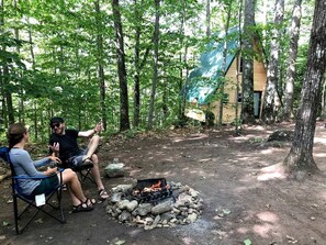 المنطقة المحيطة بالمنشأة