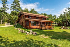 Exterior - Stunning Lodge Rental for Family or Group Glamping on Big Lake, Minnesota (Ely)