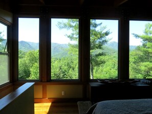 Unclassified image, 2 of 8, button - Charming Mountain Cabin Perfect for the Whole Family near Nantahala National Forest, NC (Bryson City)