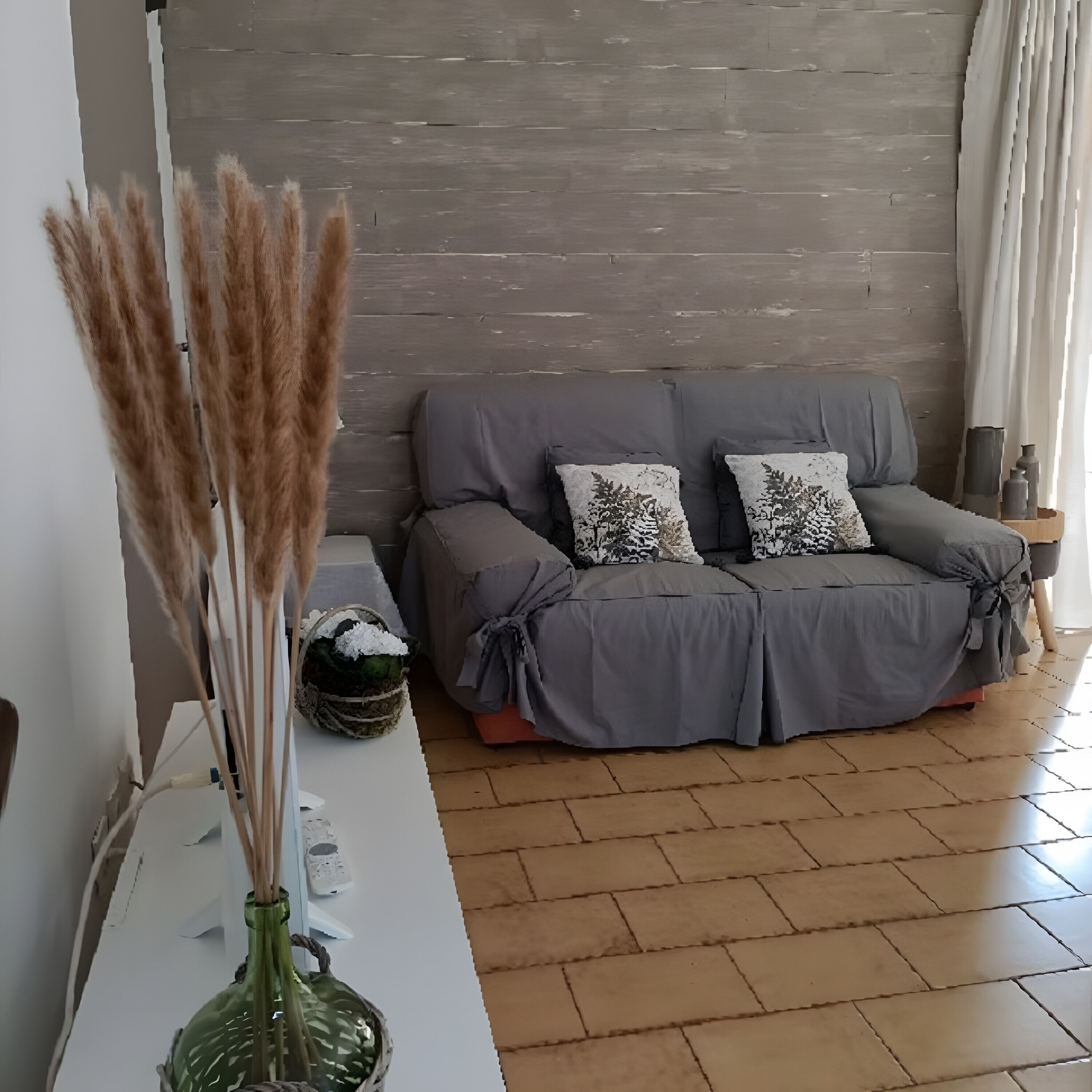 Fernseher, Tischtennisplatte