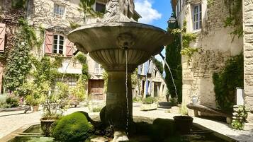 Enceinte de l’hébergement