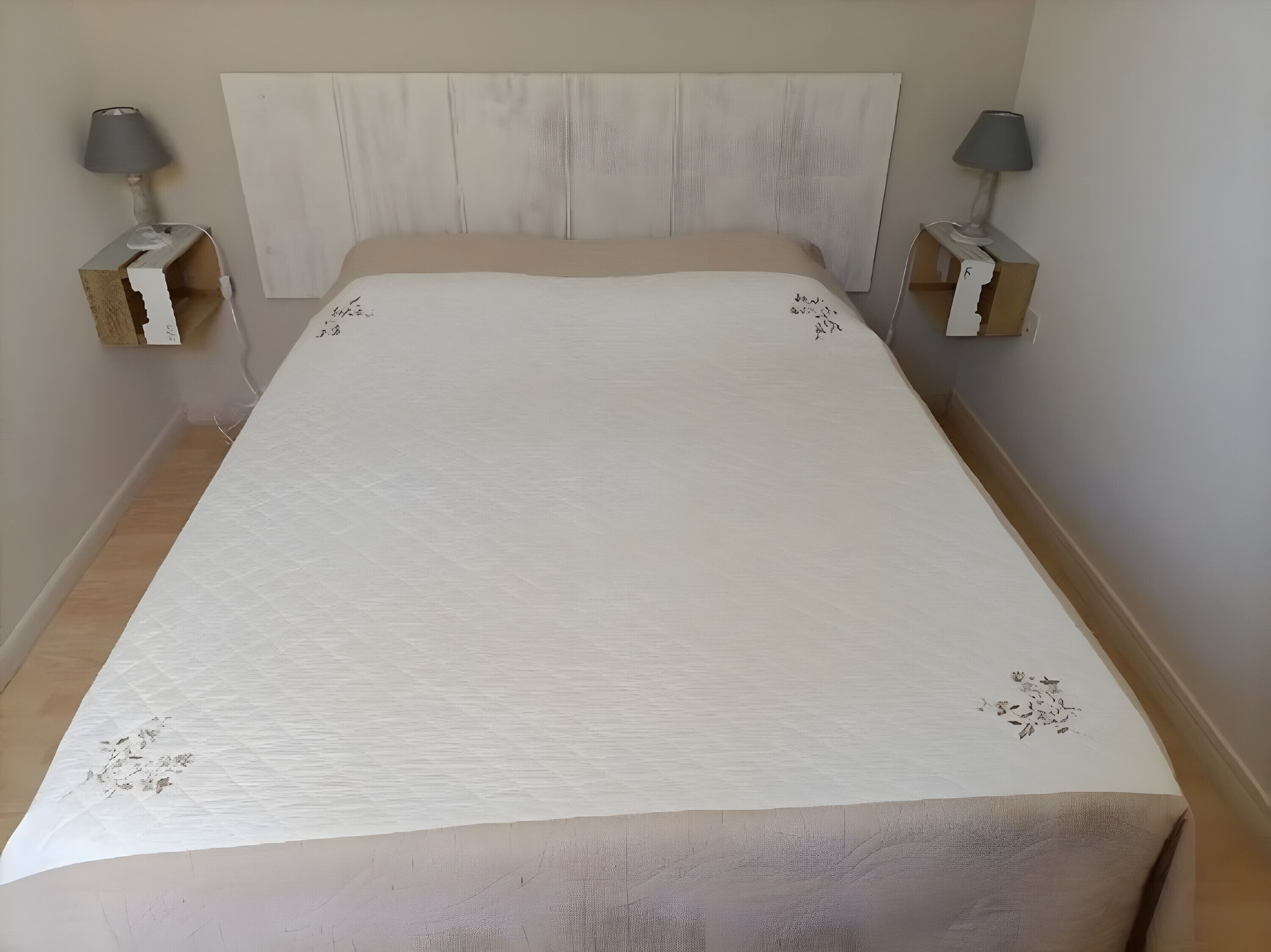 1 slaapkamer, een strijkplank/strijkijzer, wifi, beddengoed