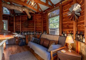 Interior - Tree House Rental with Private Pool in Celeste, for Glamping Adventures in Texas (Celeste)