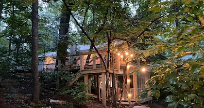 Glamping at Paradise Point in Signal Mountain, TN