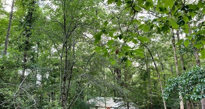 Glamping at Paradise Point in Signal Mountain, TN