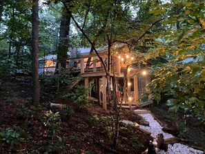 Property grounds - Glamping at Paradise Point in Signal Mountain, TN (Signal Mountain)