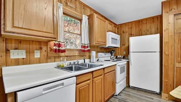 Refrigerador, microondas, parrilla de estufa y lavavajillas